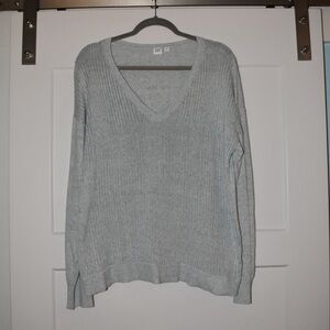 GAP V-Neck Sweater